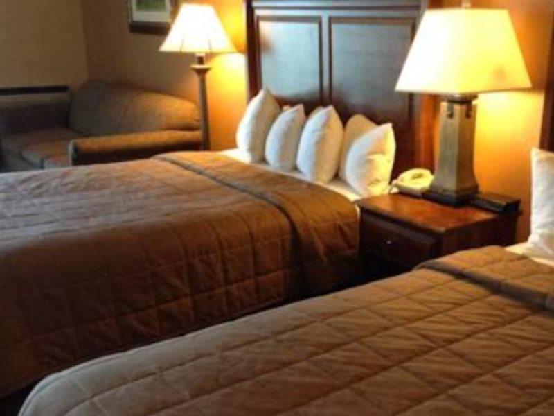 Hamilton Inn Select Beachfront Mackinaw City Ngoại thất bức ảnh