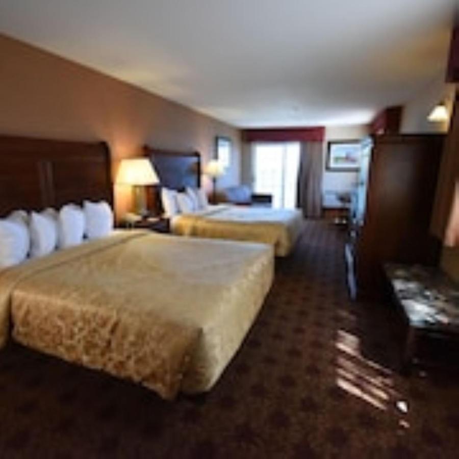 Hamilton Inn Select Beachfront Mackinaw City Ngoại thất bức ảnh