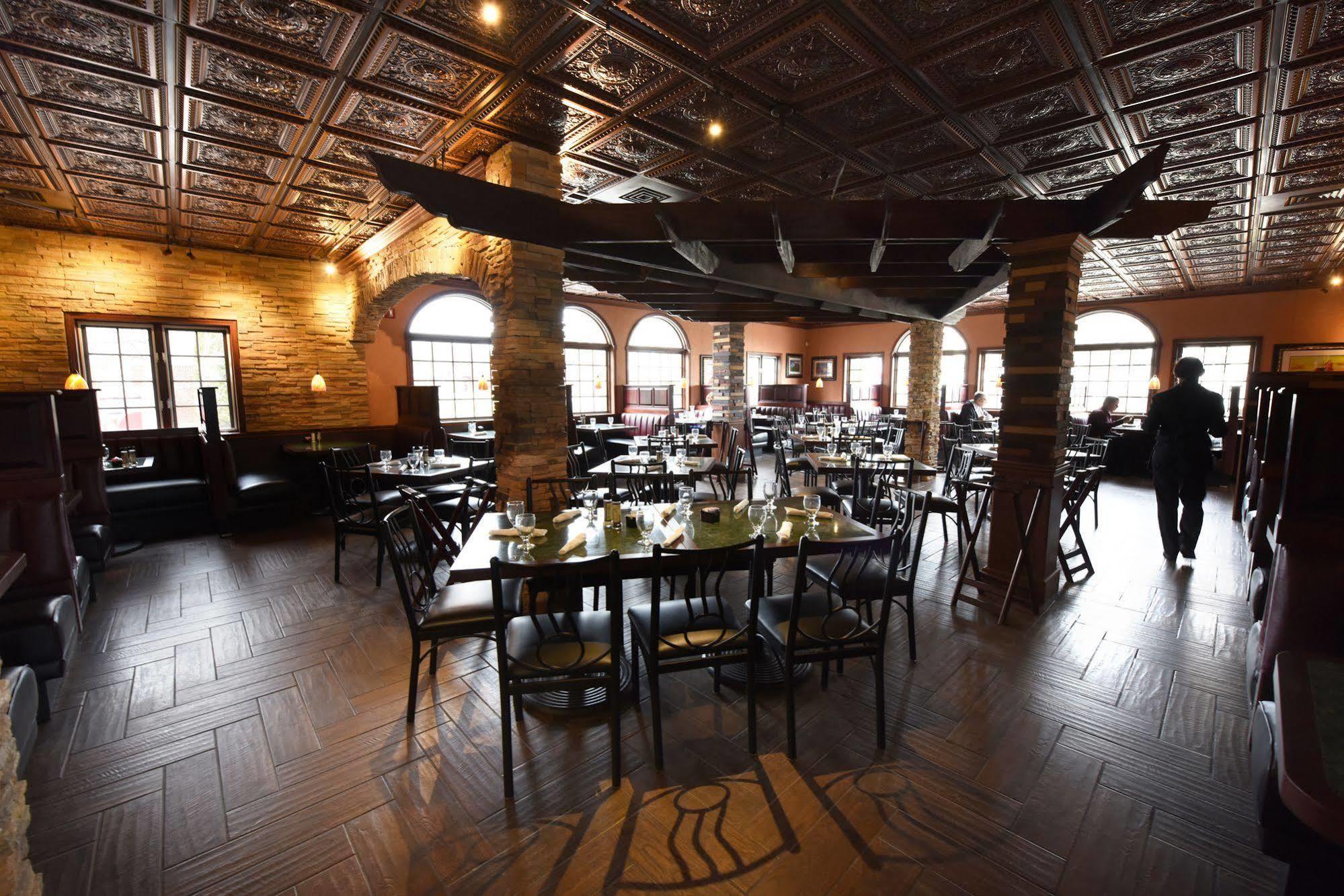 Hamilton Inn Select Beachfront Mackinaw City Ngoại thất bức ảnh